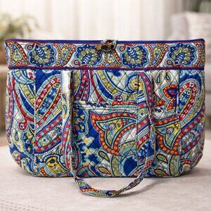 Vera Bradley Marina Paisley Extra Large Laptop Tote – Retired Pattern (2013)